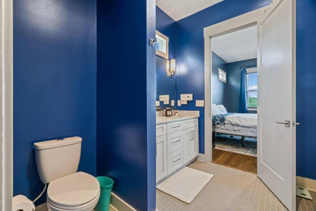 King Bed, Balcony, Covered Patio & Firepit! 8 Minutes From Broadway Nashville Dış mekan fotoğraf